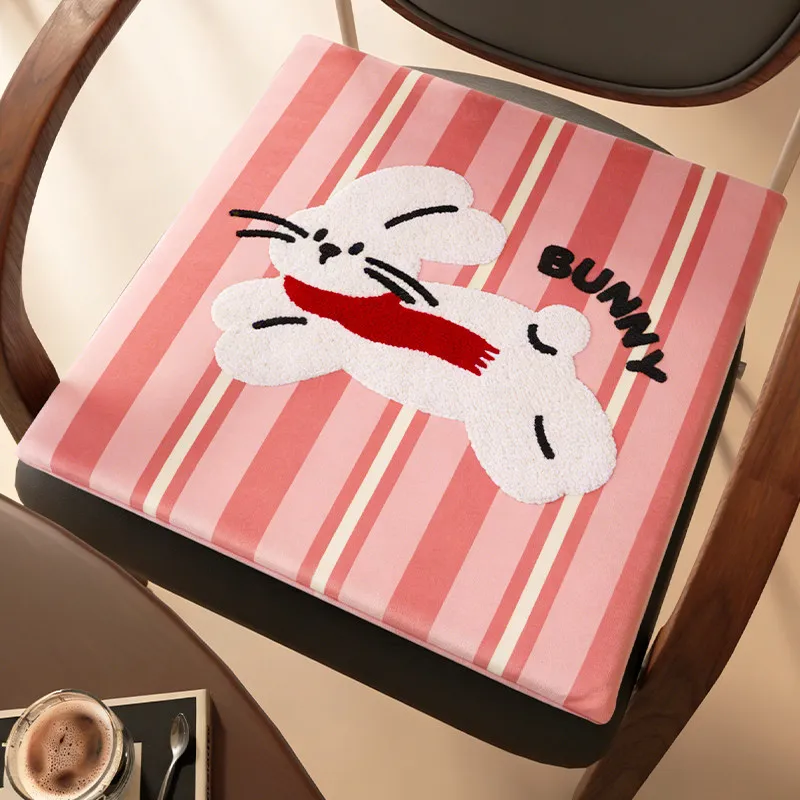 

Милая мультяшная вышитая подушка для стула, увеличенная, нескользящая, мягкая, для офиса, обеденного стола, декора гостиной