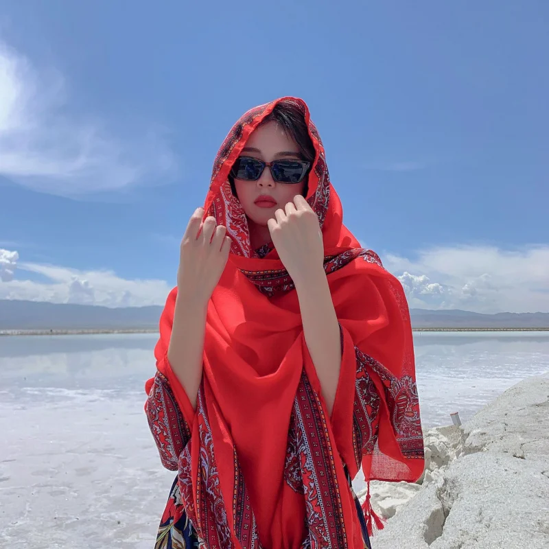 

Red trendy ethnic-style cotton-linen scarf, new Korean version summer, beach towel seaside, travel and vacation, pro