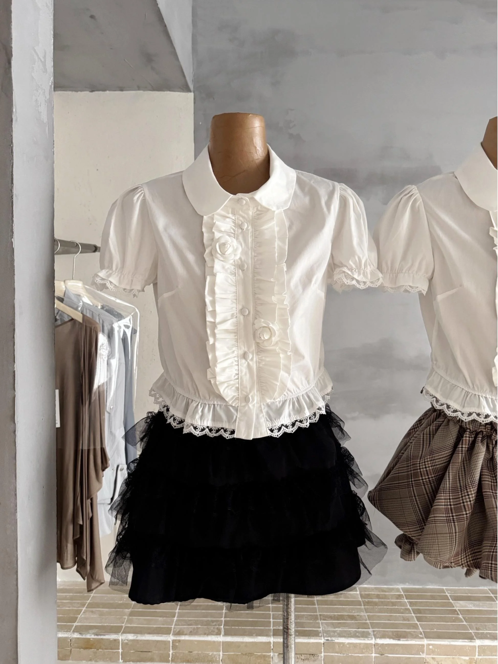 

Thirteen Rows Flowers Turn-down Collar Short Sleeve Shirt Pleated Skirt Pants Two-piece Set Women's Fashion Summer Outfit