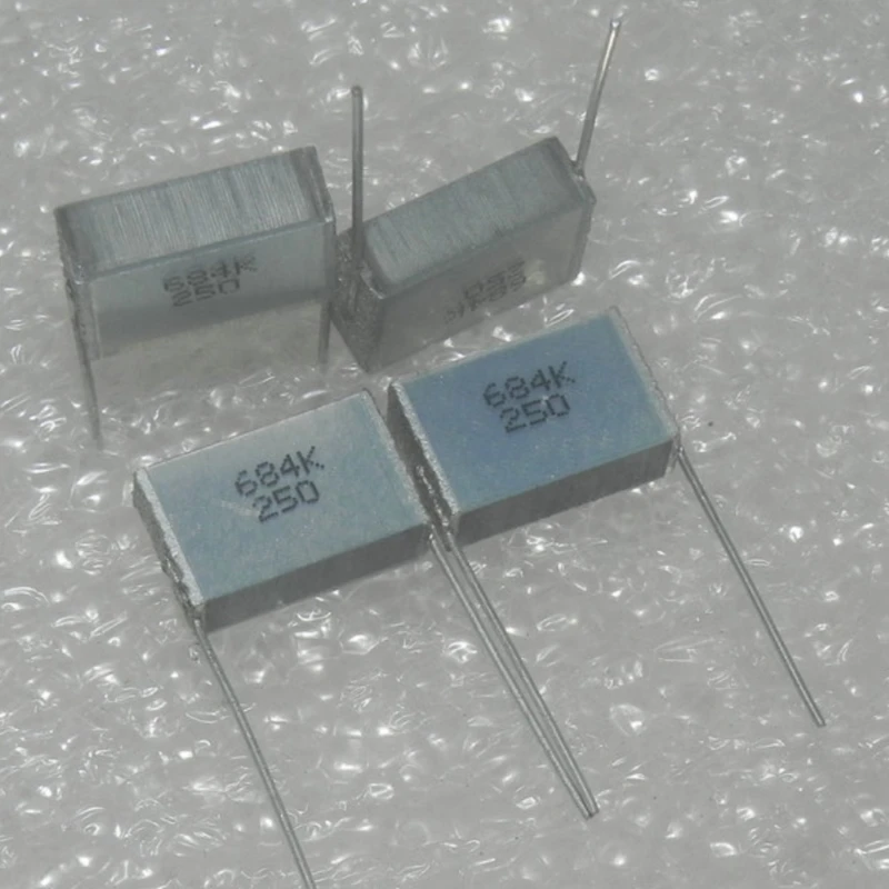 10PCS/LOT 0.68UF 250V   250V 684k 680NF  Thousand Layer Cake Fever Infinite Capacitor