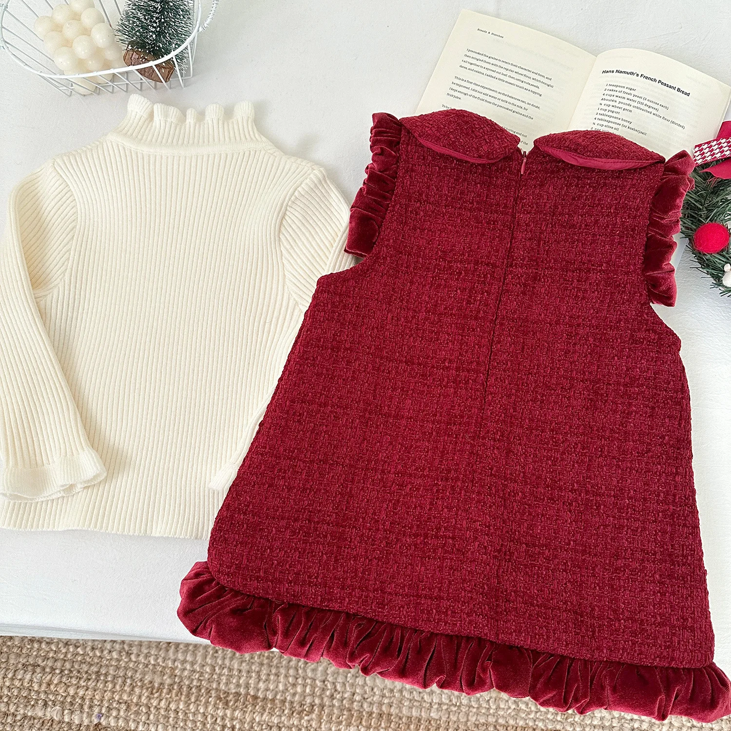 فستان بناتي شتوي كوري موديل 2025 بدون أكمام مبطن باللون الأحمر وياقة لطيفة فستان صيفي بطبقات أساسية سميكة ودافئة للأطفال الصغار #5