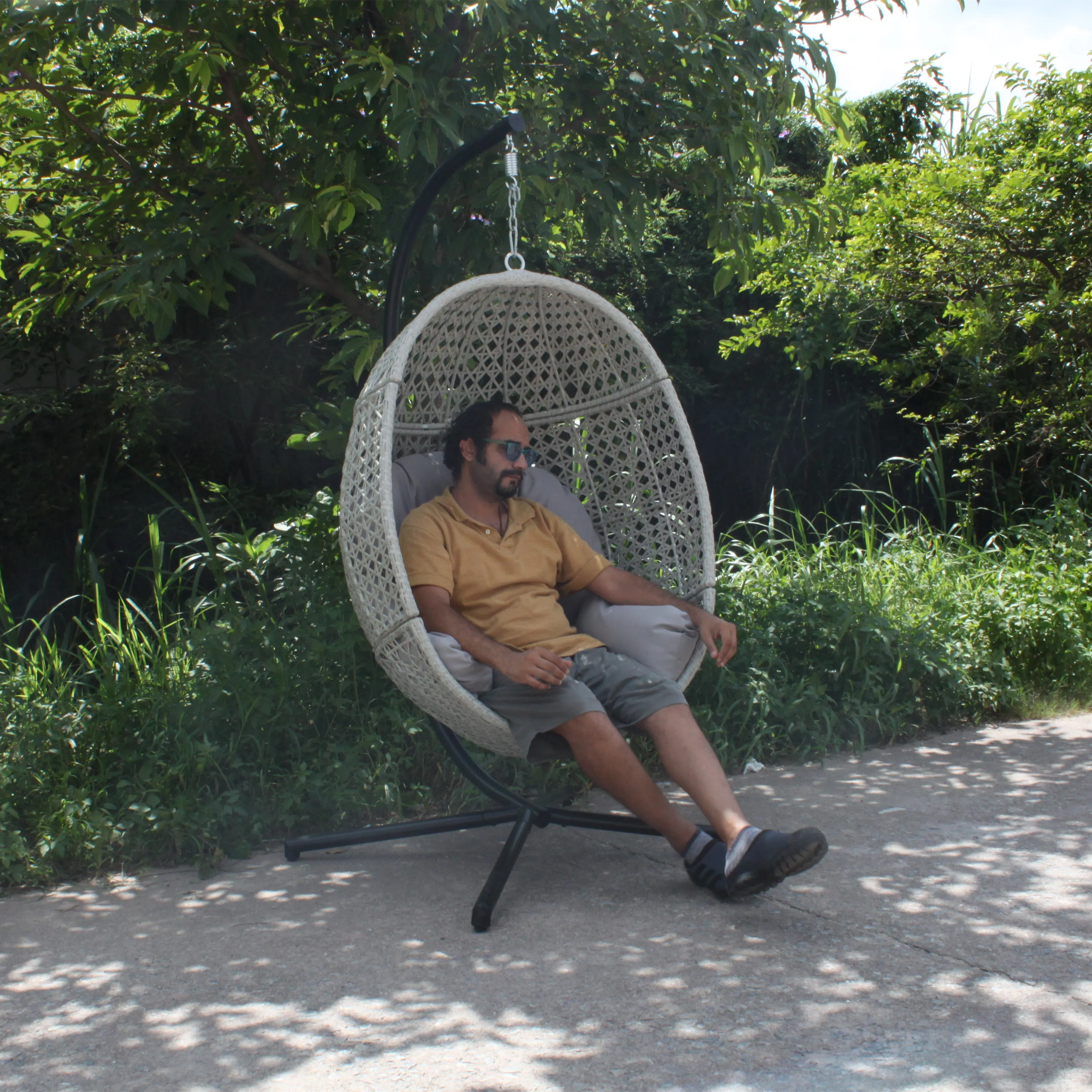 Outdoor Wicker Basket Ratan Outdoor Hanging Chairs Outdoor Egg Chair