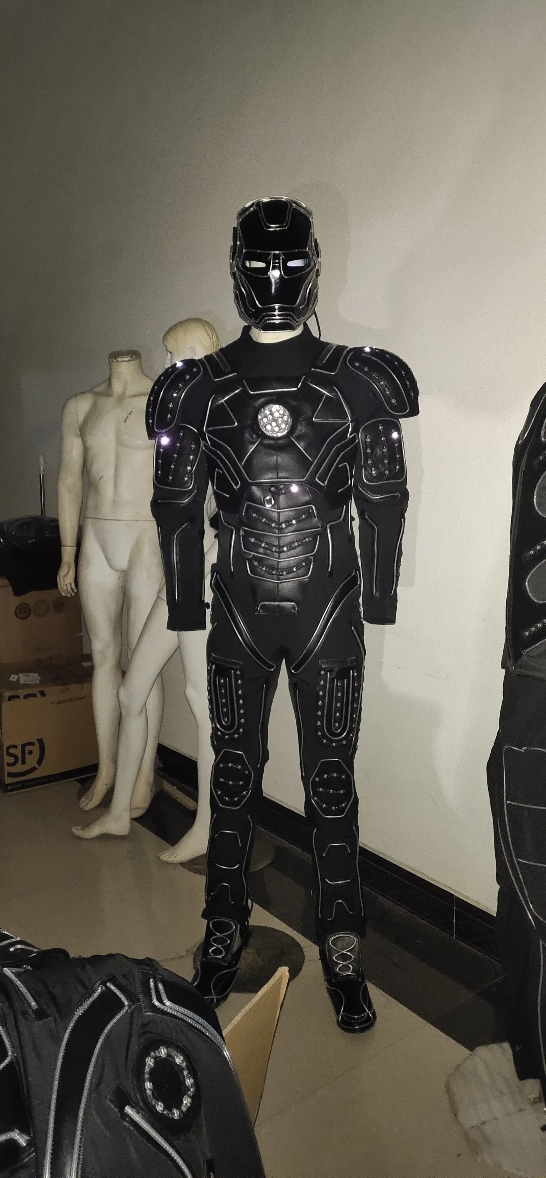 Programming LED lighting dance costumes luxury concert stage dancer team Cloth men sexy  nighclub armor