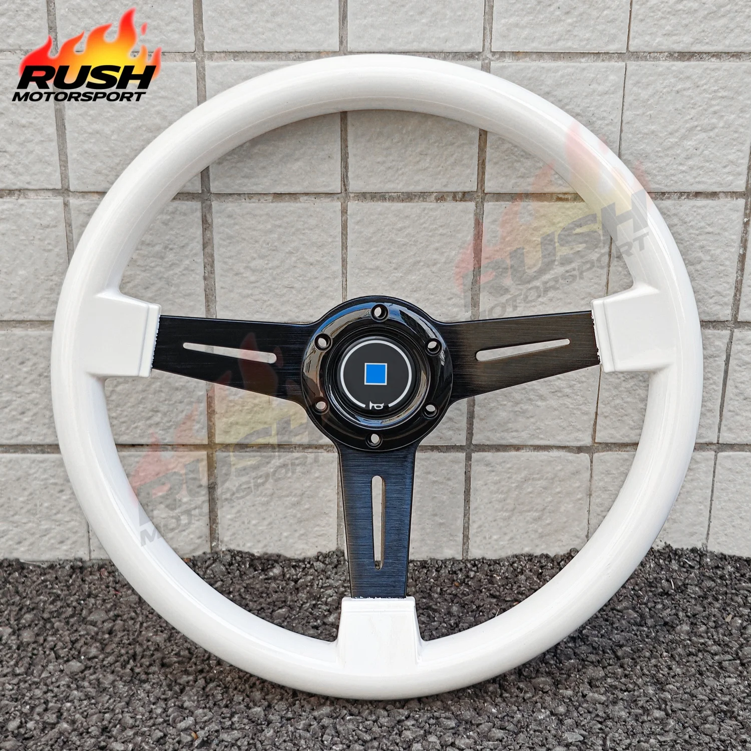 

13.5inch/340mm Classic White ABS Racing Sport Steering Wheel with Black Spoke PC-ST06