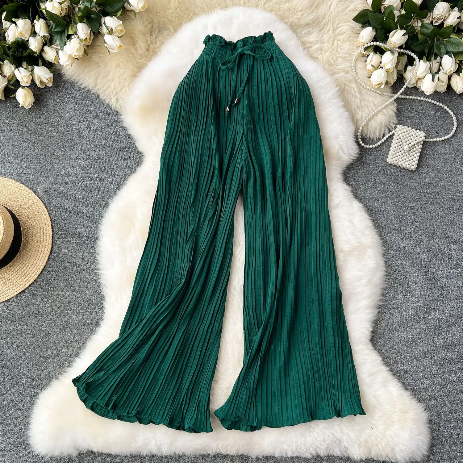 Summer Casual Wear High Waist Strap Trousers Women's Loose Slimming Pants with Wide Leg Pleated Pants Ropa Para Mujer