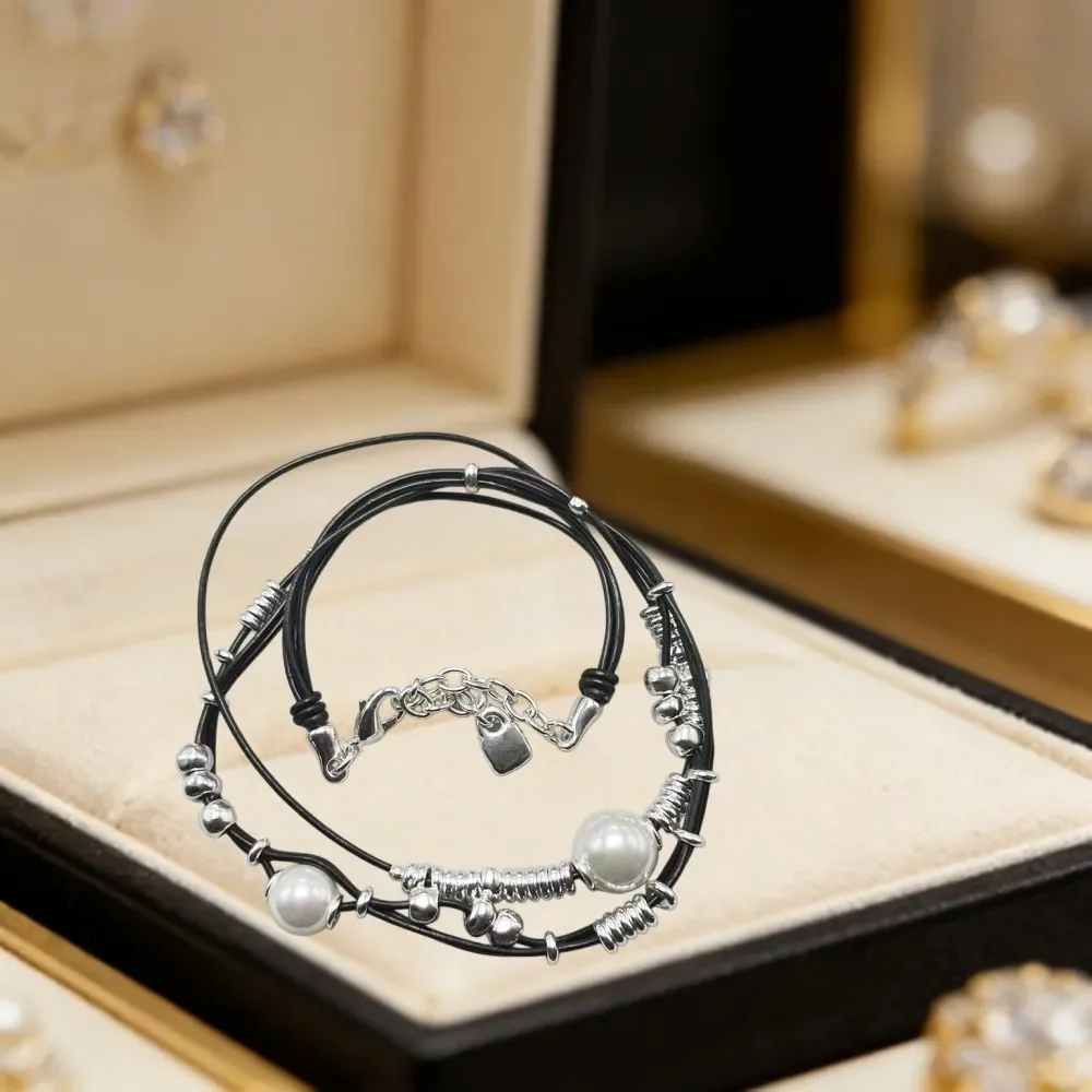 2026 Spanish Trendy Vacation Style Pearl Leather Rope Necklace Jewelry Accessories Charm Gift