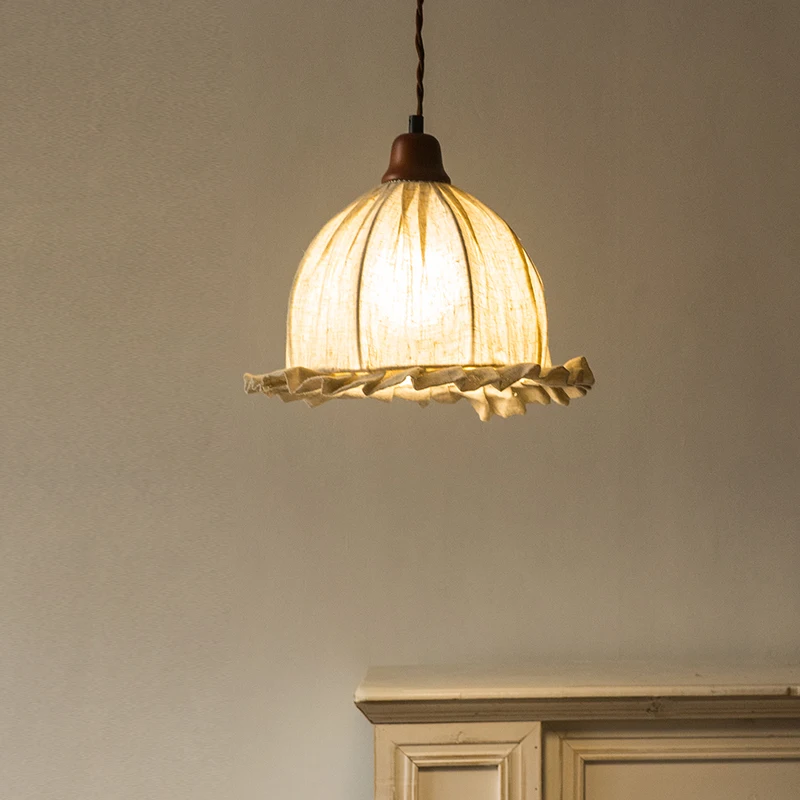Fabric countryside straw hat North European and American style retro countryside Japanese style bedroom minimalist pendant light
