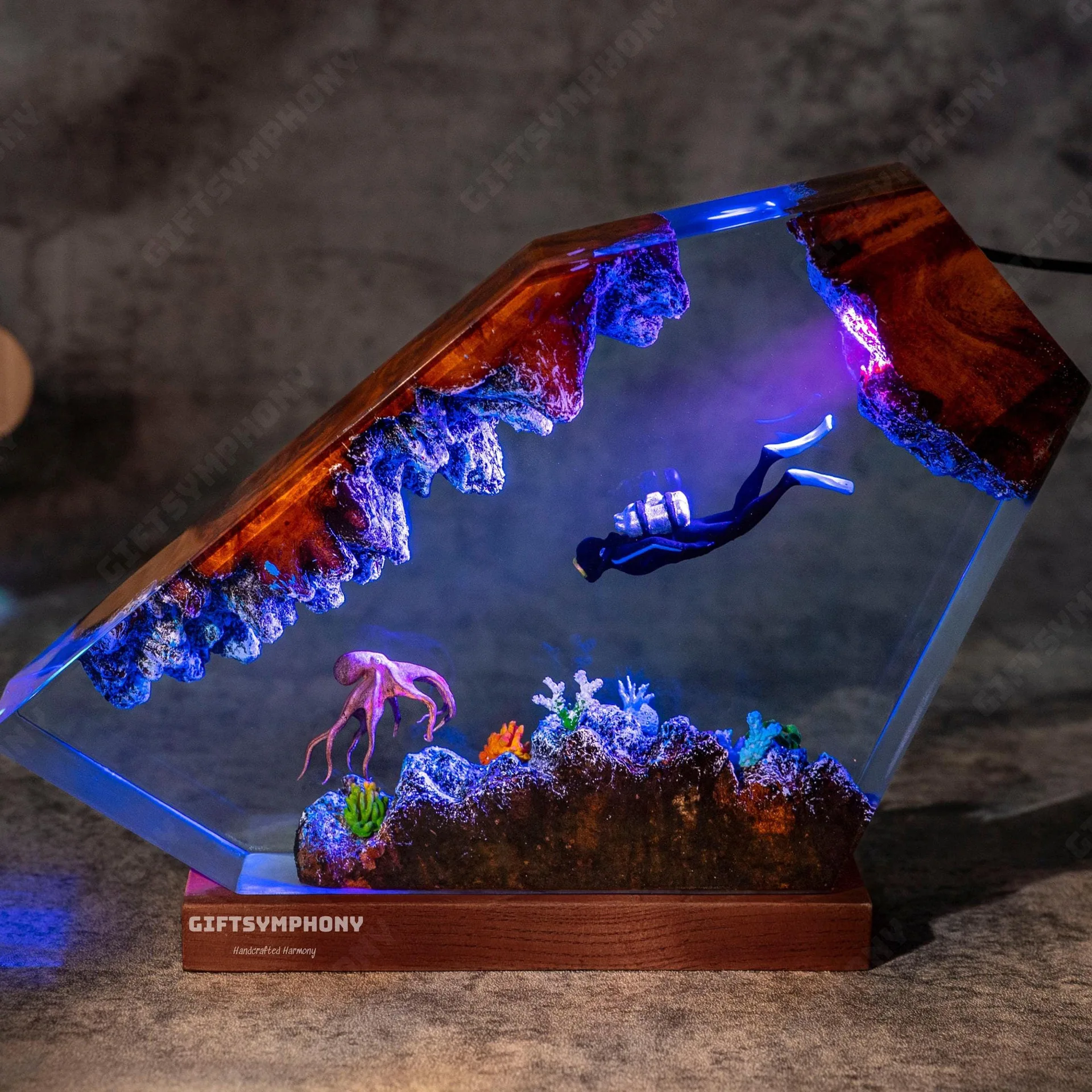 

Octopus and Diver Epoxy Lamp Marine Life Handmade Ocean Decoration Birthday Gift Ornament