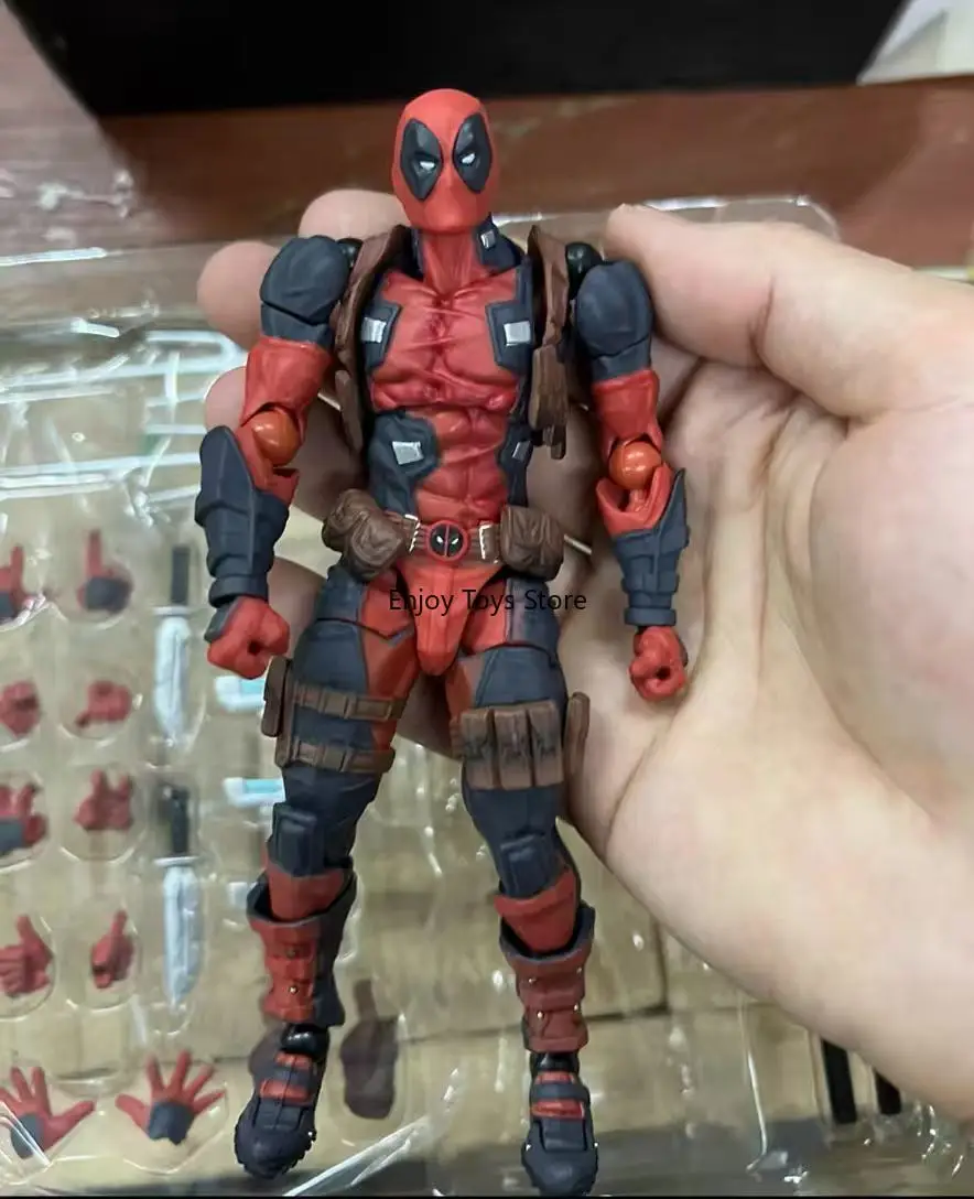 

В наличии: Фигурка Yamaguchi Deadpool 025EX, подвижные суставы, высота около 15 см, абсолютно новая, в наличии.
