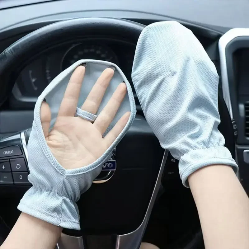 Open-Finger Gloves With Sunscreen For Riding Light Ice Silk Uv Protective Gloves Open-Fingered Loose Sunscreen Riding Gloves