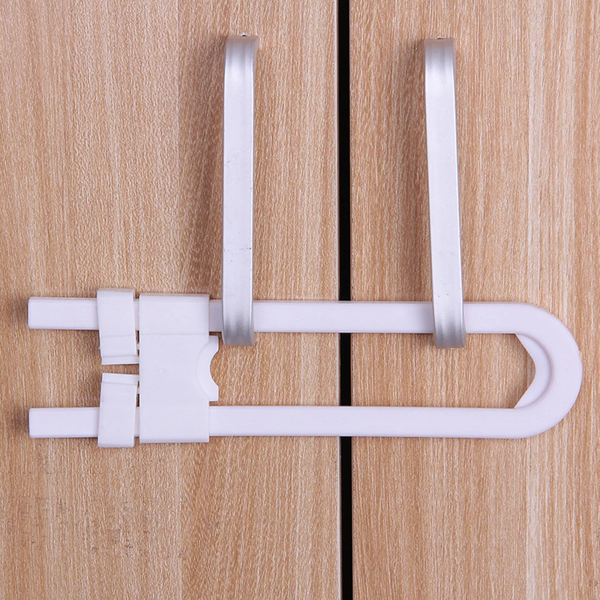 

Pack of 4 Child Safety Cabinet Lock Baby Proof U Shaped Adjustable Closet Lock No Drilling Needed for Kitchen Door Toddler