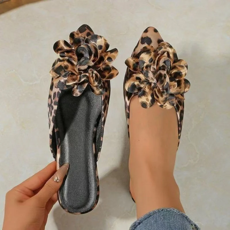 

2026Summer new style pointed toe backless flat low-heel slippers for women, leopard print floral large size half slippers
