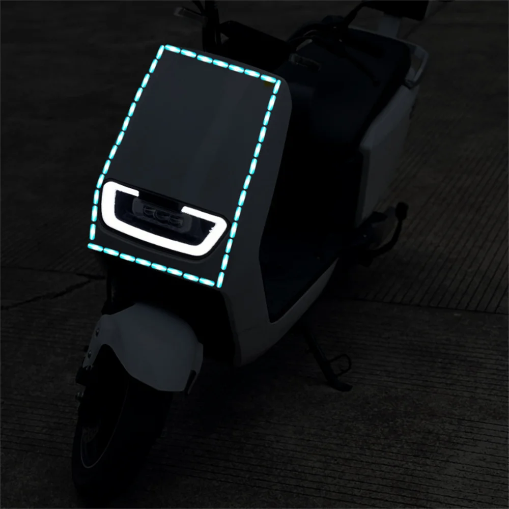 Car DIY Line Reflective Stickers Auto Motorcycles Wheel Decorative Reflective Strip Tape Night Safty Warning Decals Accessories