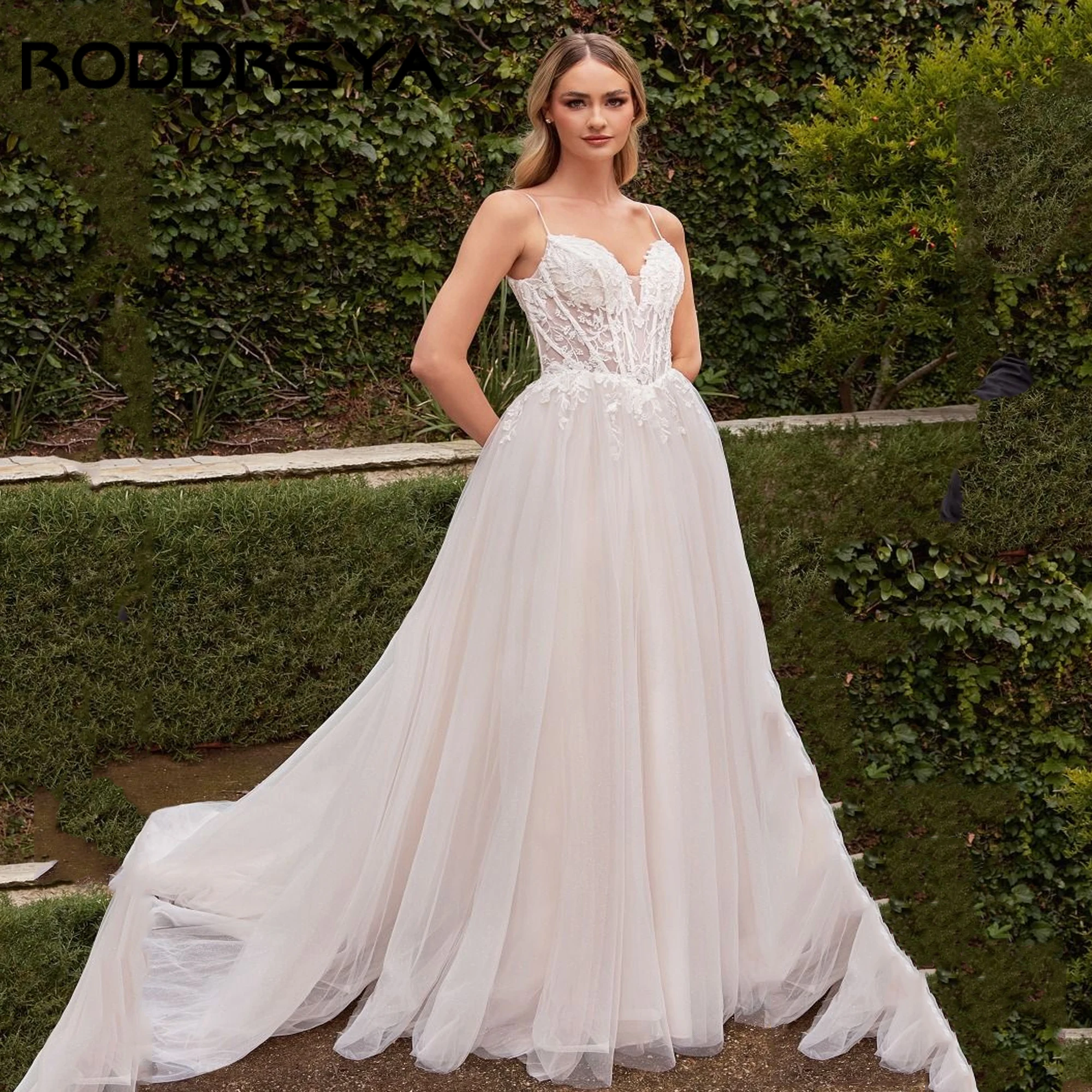 

Lace A-Line Luxury Wedding Dresses Appliques V-Neck Boho Laced Back Basque Waist Bridal Dress Vestidos De Novia 2025 Customized