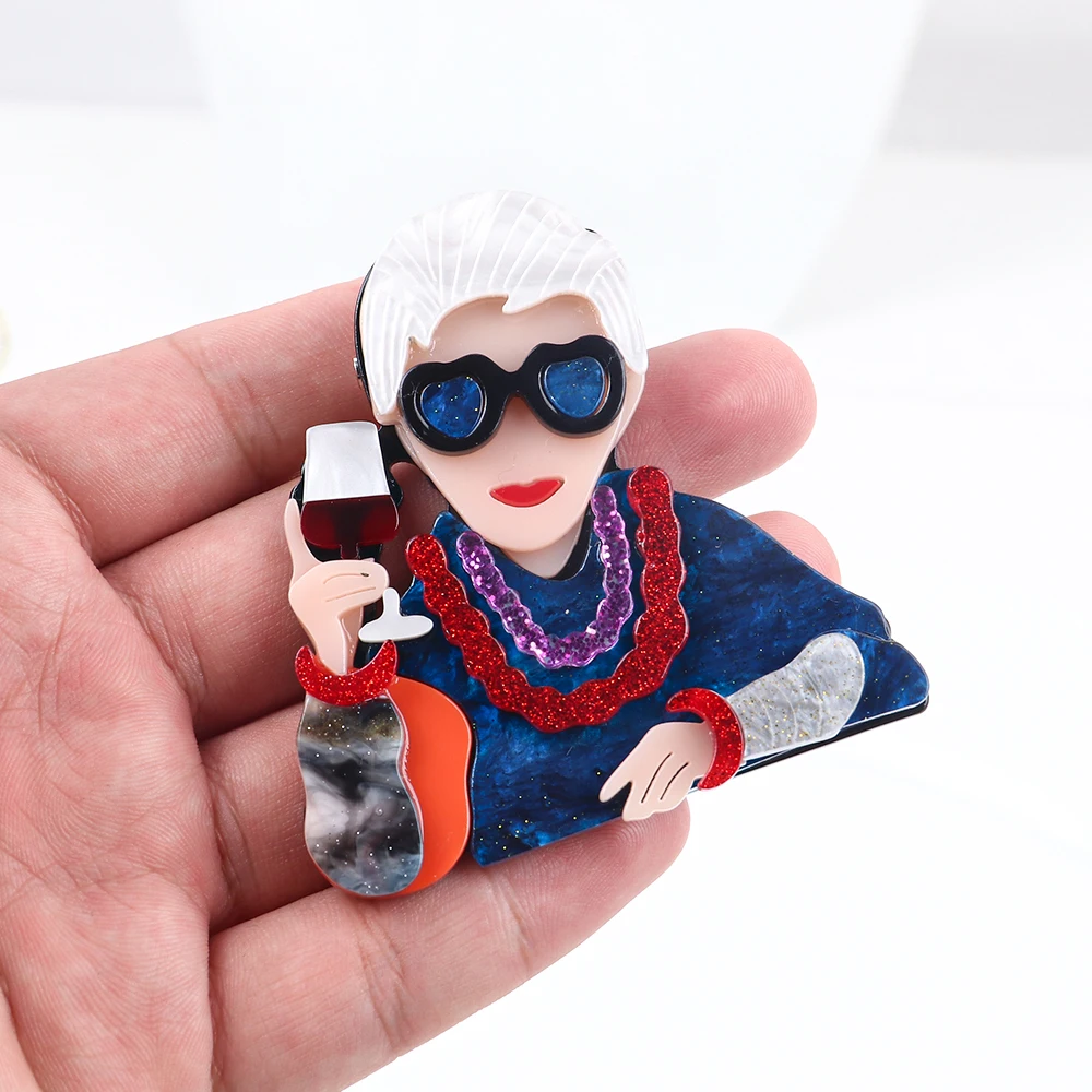 New Cartoon Glasses Lady Wine Cup Acrylic Brooches for Women\'s Clothing Vintage Big Resin Badge Lapel Pins Brooch Jewelry Xmas