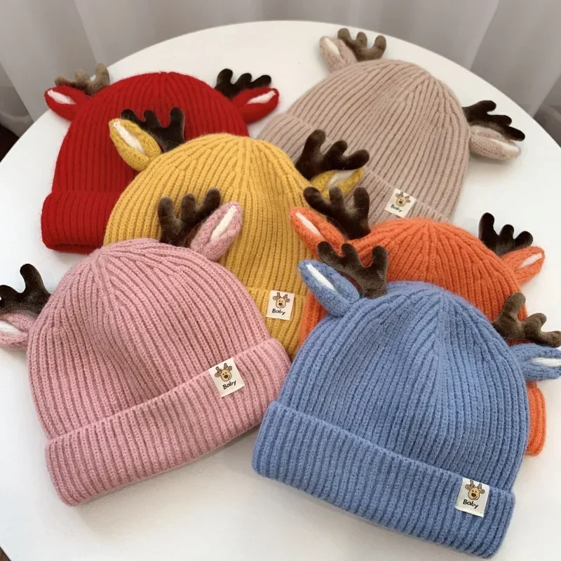 Autumn and Winter 1-4 Year Old Baby Deer Cartoon Wool Hat Korean Knitting Flanging Baby Pullover for Warmth Hats