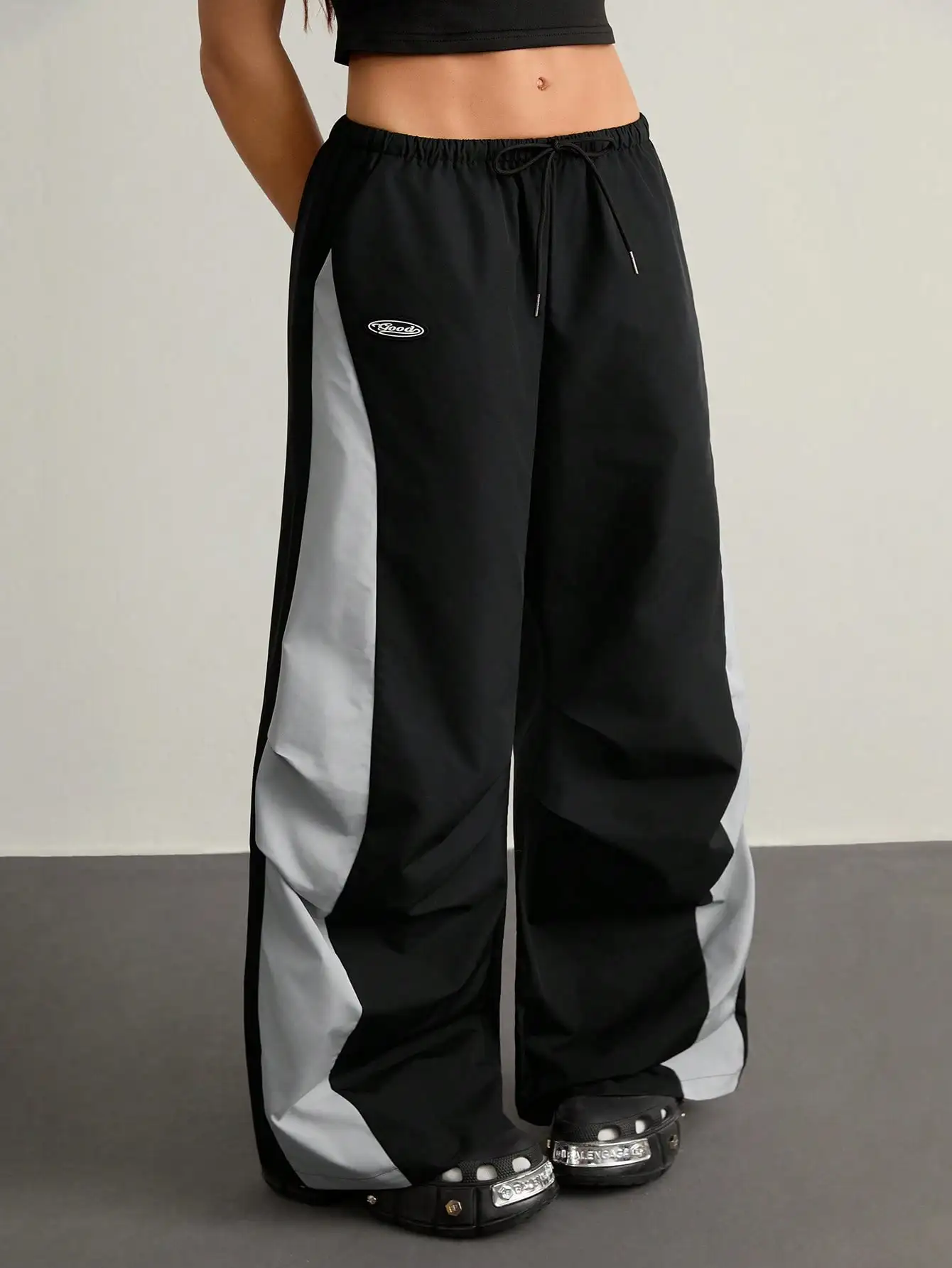 

Women's High-Waisted Drawstring Loose Wide Leg Contrast Panel Sport Pants