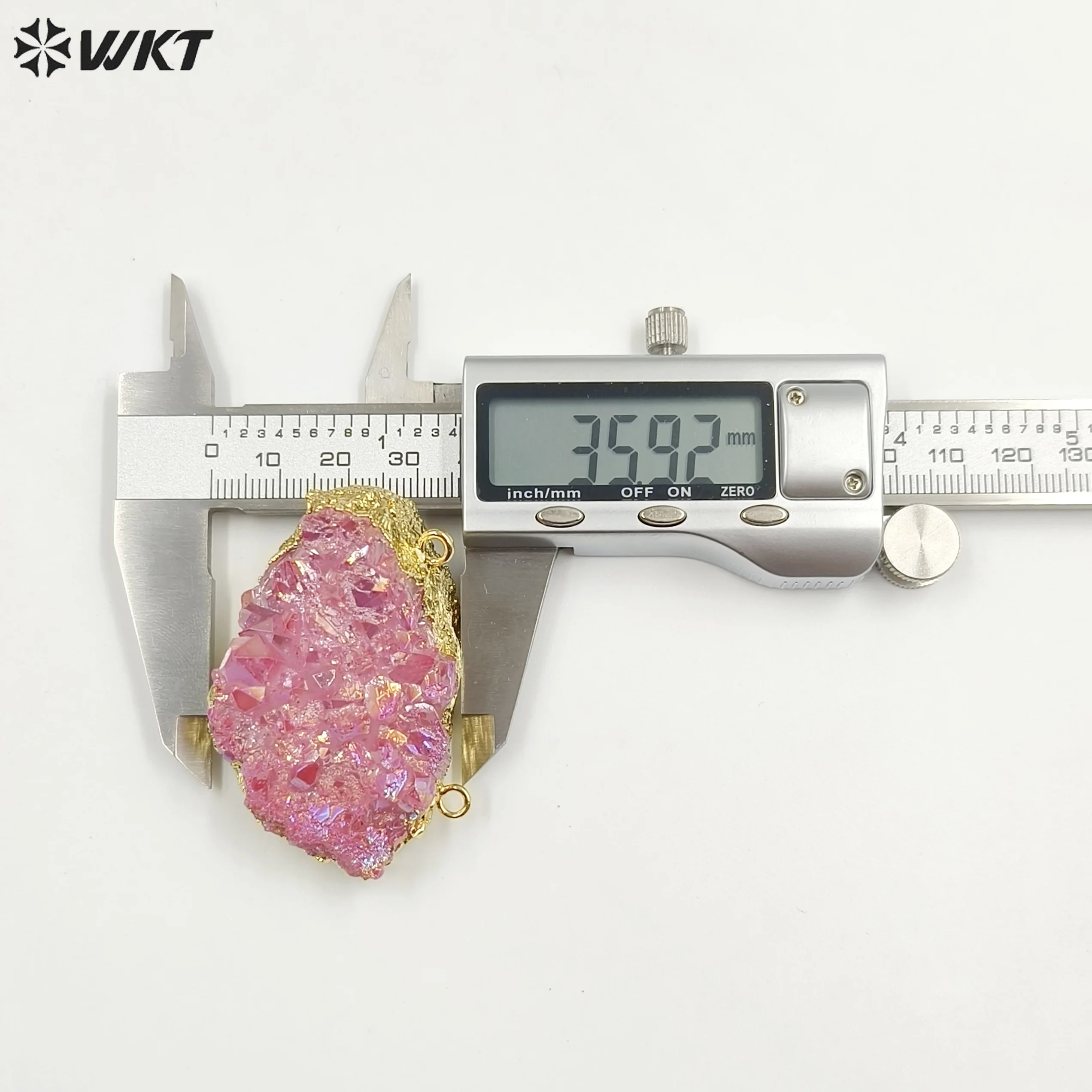 

WT-P1918 Latest Amazing Multi Colored Aura Cluster Shiny Quartz In Randomly Shape Fancy Pendant Can DIY For Chian Necklace