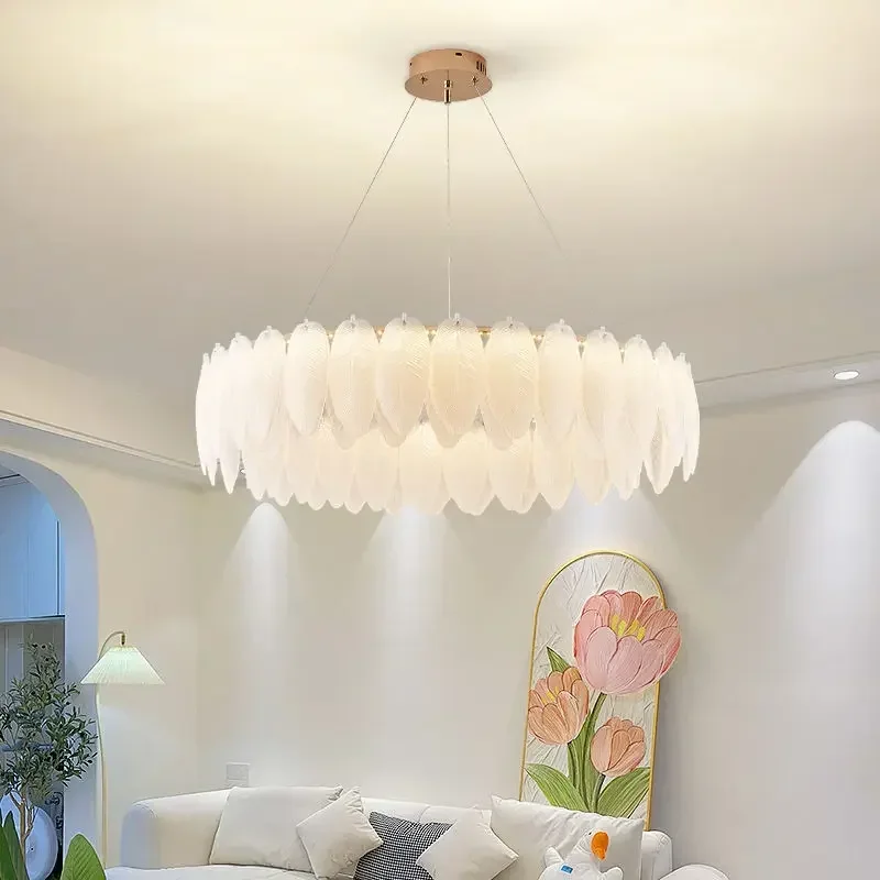 French Cream Style Pendant Light Luxury Feather Pearl Chandeliers Atmospheric Modern LEDHigh-end Living Dining Room Hanging Lamp