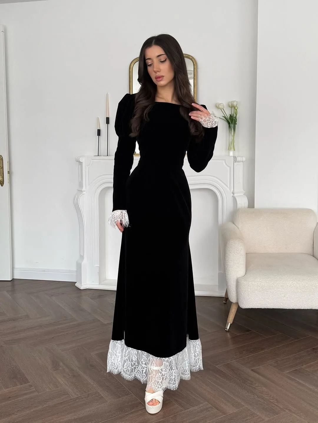 21630 Damska Sukienka Wieczorowa Syrena z Aksamitu z Gorsetem, Ozdobiona Perłami i Koronką, Elegancka Suknia Maxi na Bal, Wesele, Studniówkę