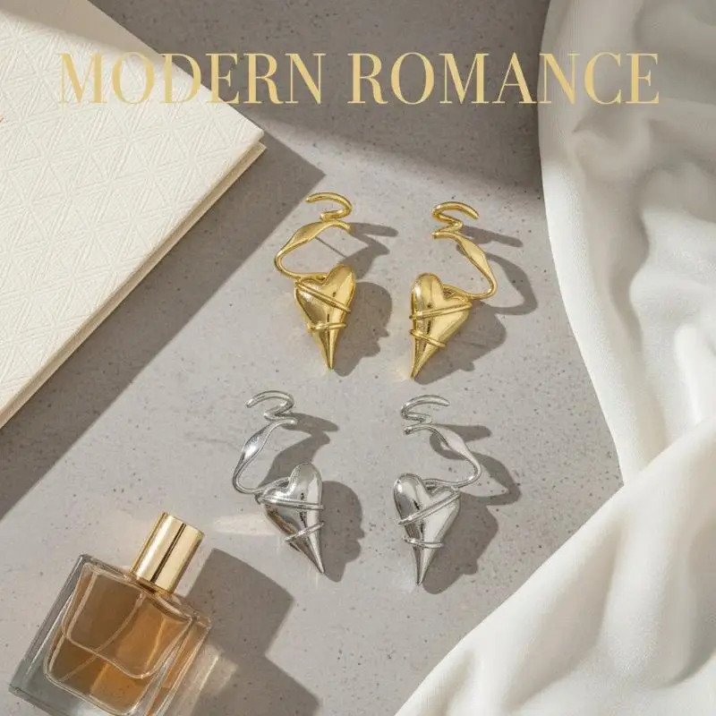 Chic Heart Huggie Hoop Earrings Charm Trendy Fashion Jewelry For Women Chunky Heart Warps Earrings