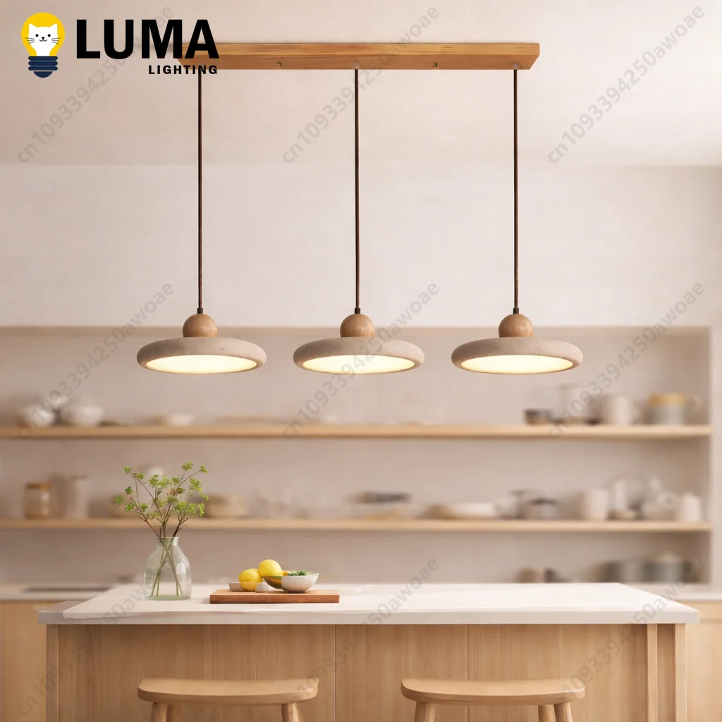 Lampa wisząca nad wyspę kuchenną z trawertynu, nordycka lampa nad stół do jadalni, lampa wisząca jedno-, dwu- lub trzyramienna, oprawa oświetleniowa nad bar.
