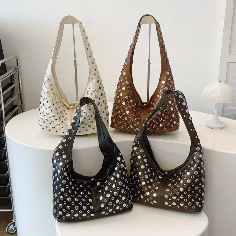 

Fashion Punk Metal Rivet Bucket Bag High Quality Yellow Underarm Shoulder Tote Bag 2025 New Trendy Motorcycle Bag Women's Bags