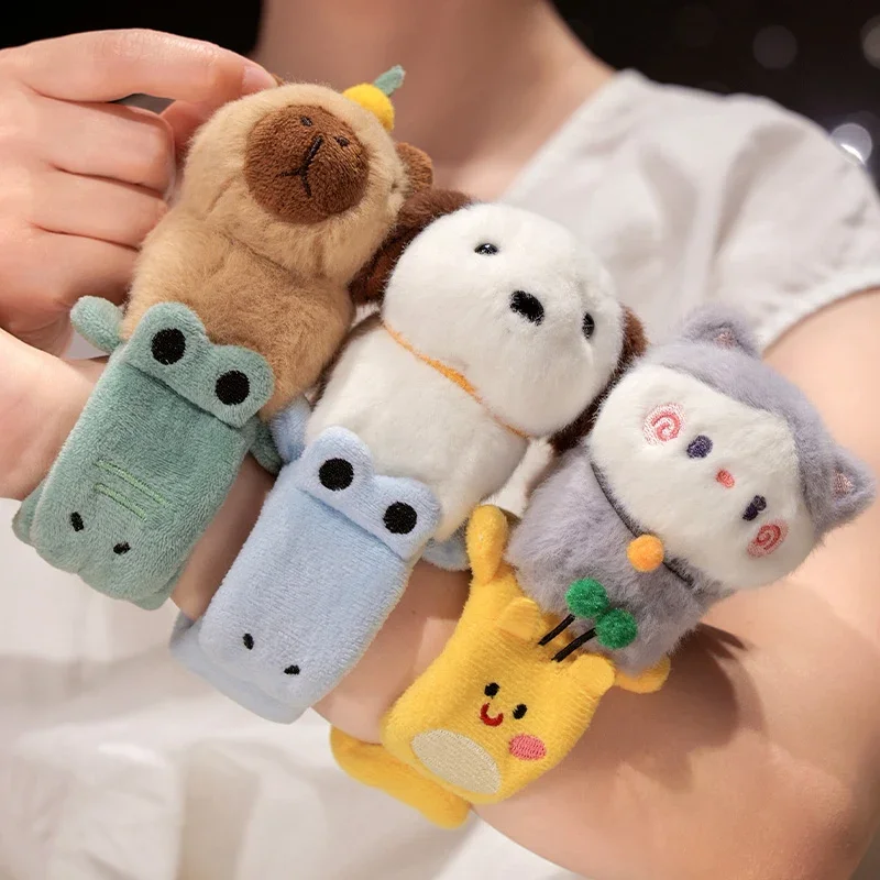 Capybara Slap Snap Wrap Capybara Plushie Armband Armband Kawaii Niedlicher Hund Katze Plüschtier Handring Kreatives lustiges Geschenk – Detail 18