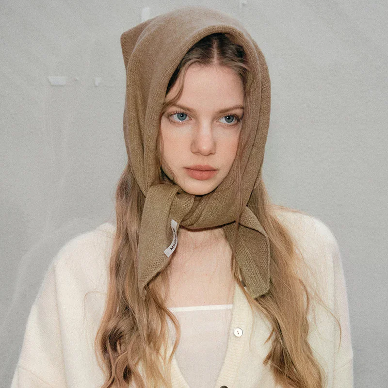 ผ้าพันคอขนสัตว์คุณภาพสูงสำหรับฤดูใบไม้ร่วงและฤดูหนาว ผ้าคลุมไหล่แคชเมียร์สีพื้นสไตล์เกาหลีสำหรับผู้หญิง ผ้าพันคอสามเหลี่ยม ผ้าพันคอคลุมคอ