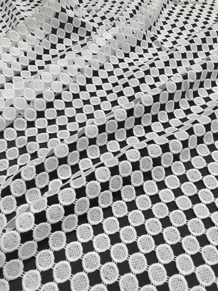 Afrikanischer Spitzenstoff 2026 Hochwertige Wasserlösliche Bestickte Modische Weiche Weiße/Schwarze Spitze 5 Meter – Detail 10