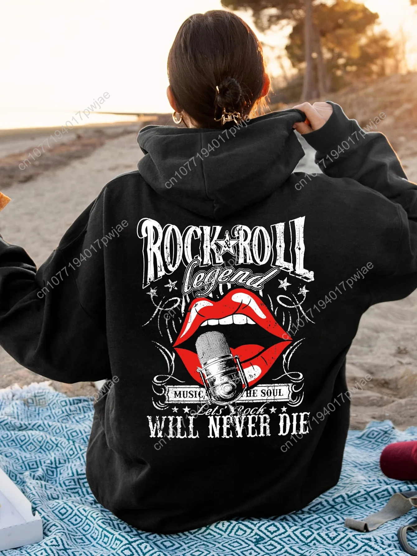 Y2K grafische hoodie met rits voor dames - Rock 'n' Roll Legend Never Die-ontwerp met rode lippen en sterren, zwart casual streetwear sweatshirt