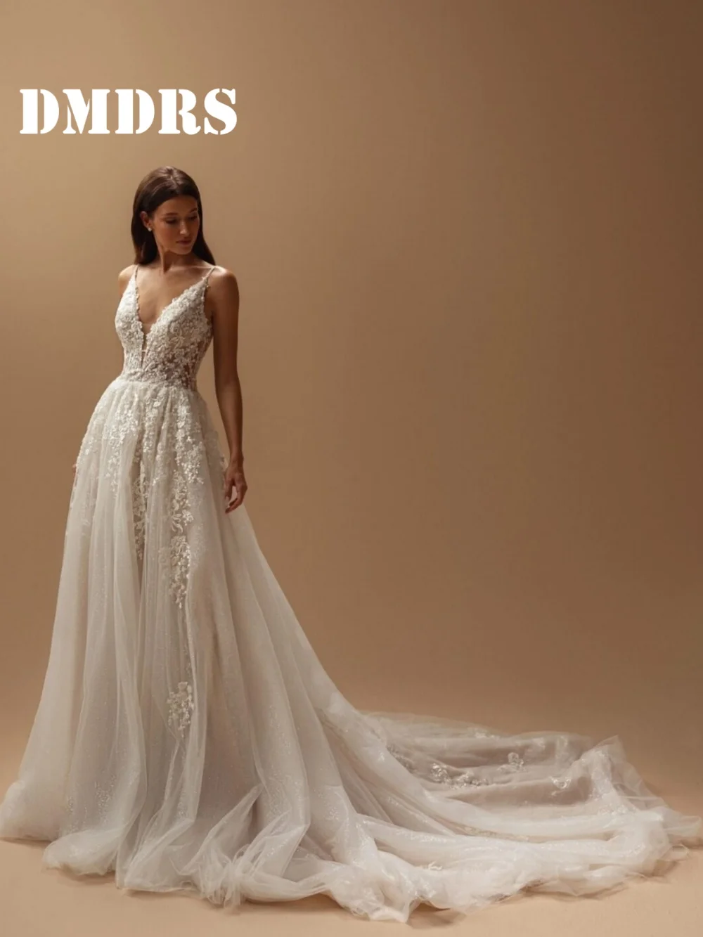 Feierliche Brautkleider mit V-Ausschnitt, bezaubernde Perlen-Brautkleider, trendige Tüll-A-Linie, bodenlange Brautkleider, Vestidos de Novia