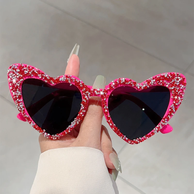KAMMPT Vintage Heart Shaped Sunglasses with Rhinestones Women 2024 New Original Sweet Sun Glasses Trendy Brand Decorative Shades