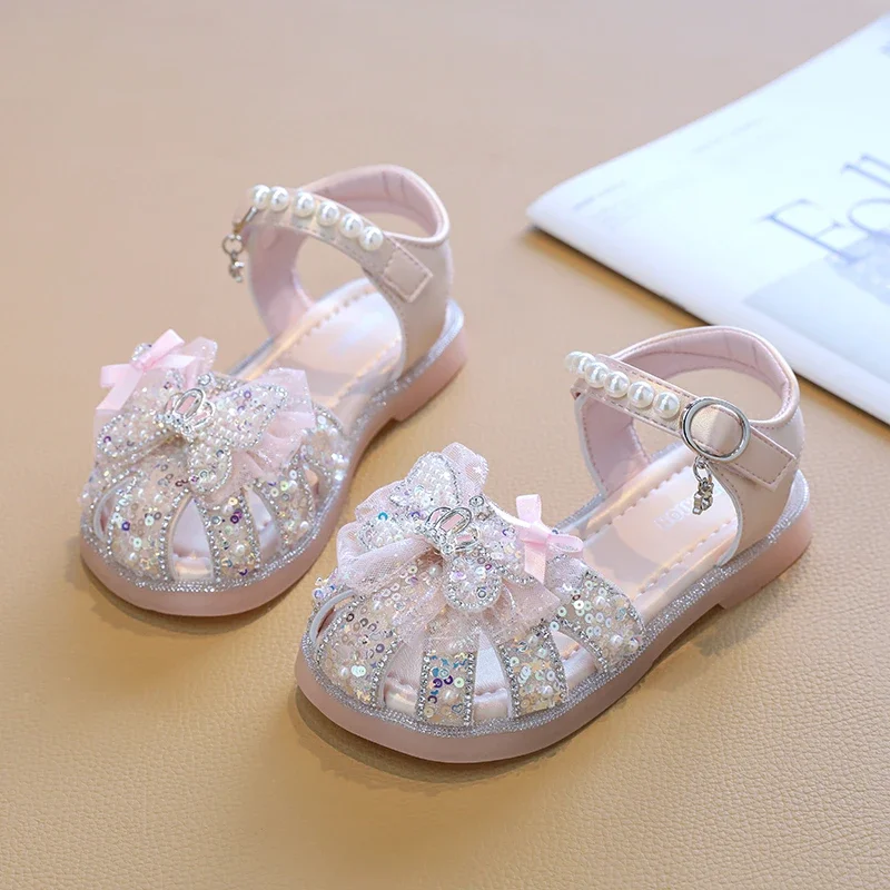 

New Summer Children Crown Sandals Wedding Party Girls Bowknot Pearl Shoes Sweet Elegant Kids Causal Princess Dress Flat Sandals