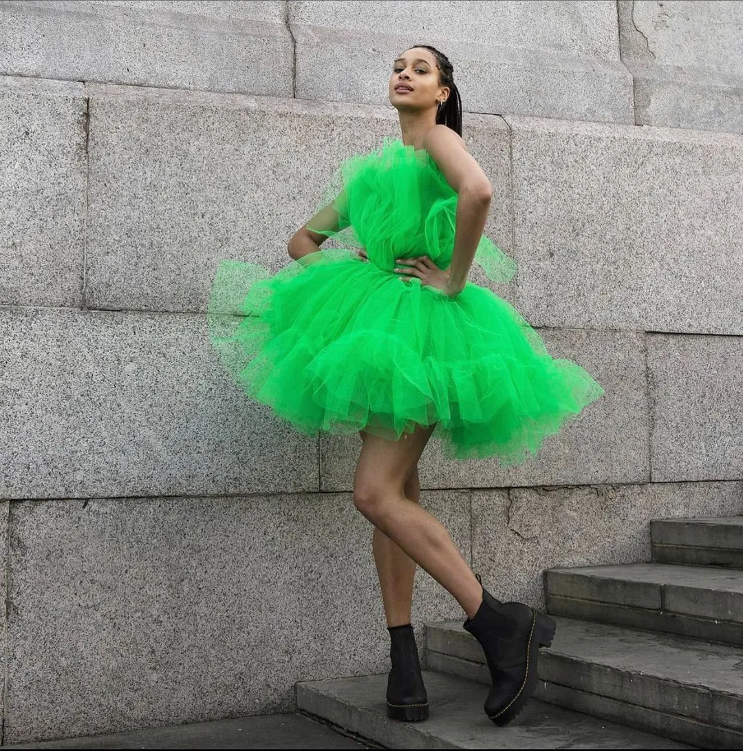 

Bright Green Pufy A-line Short Tulle Women Dresses To Party Strapless Tulle Birthday Mini Dress