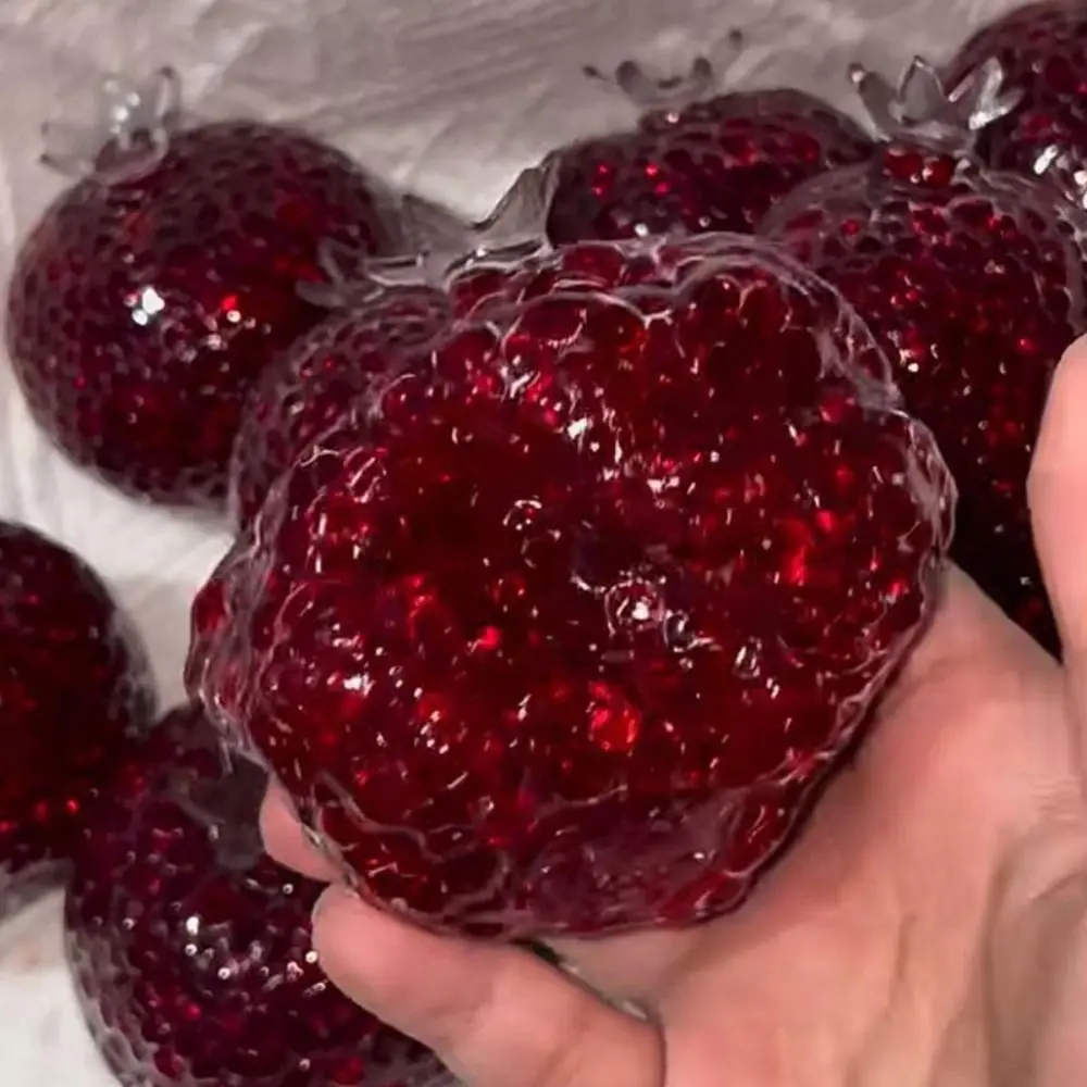 Balle anti-Stress créative artisanale en forme de grenade, jouet de farces Durable TPR, Fruits amusants, jouet à presser, cadeaux de fête