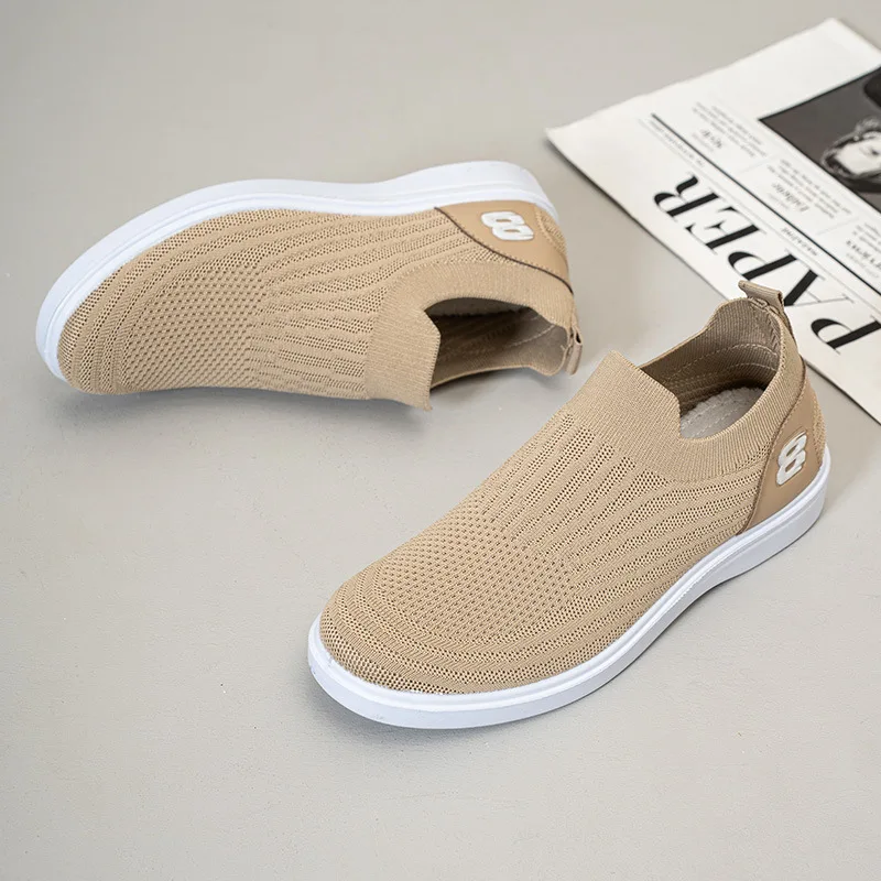 ​ Sepatu Pria 2025 Musim Panas Sneakers Kasual Bernapas Mesh Sol Tebal Terjangkau Gratis Ongkir ​