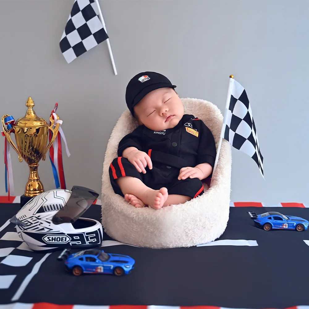 Newborn Photography Props Racing Theme Baby Boy Racing Costume Helmet Trophy Toy Cars Decor Props Studio Professional Photo Prop