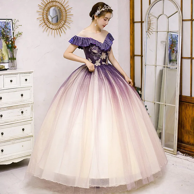   Lila glänzende Quinceanera-Kleider, klassisch, gerüscht, schulterfrei, Puffkleid für Abschlussball, elegant, exquisit, Vestido Baile, individuell gestaltet