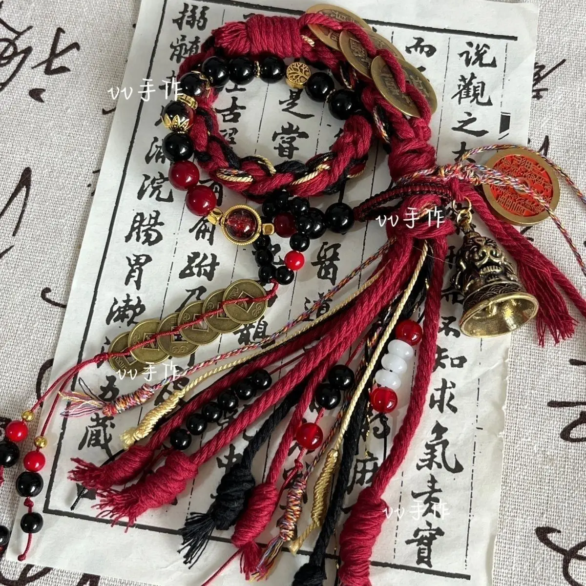 TikTok Fiore popolare Wang Soldi Bracciale in stile tibetano Bracciale a campana con moneta intrecciata a doppio cerchio in stile cinese