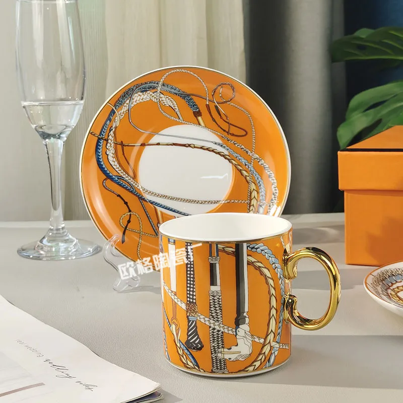 

European - Style Retro Creative Small Straight - Body Coffee Cup and Saucer Set with Gold Handle High - End and Exquisite