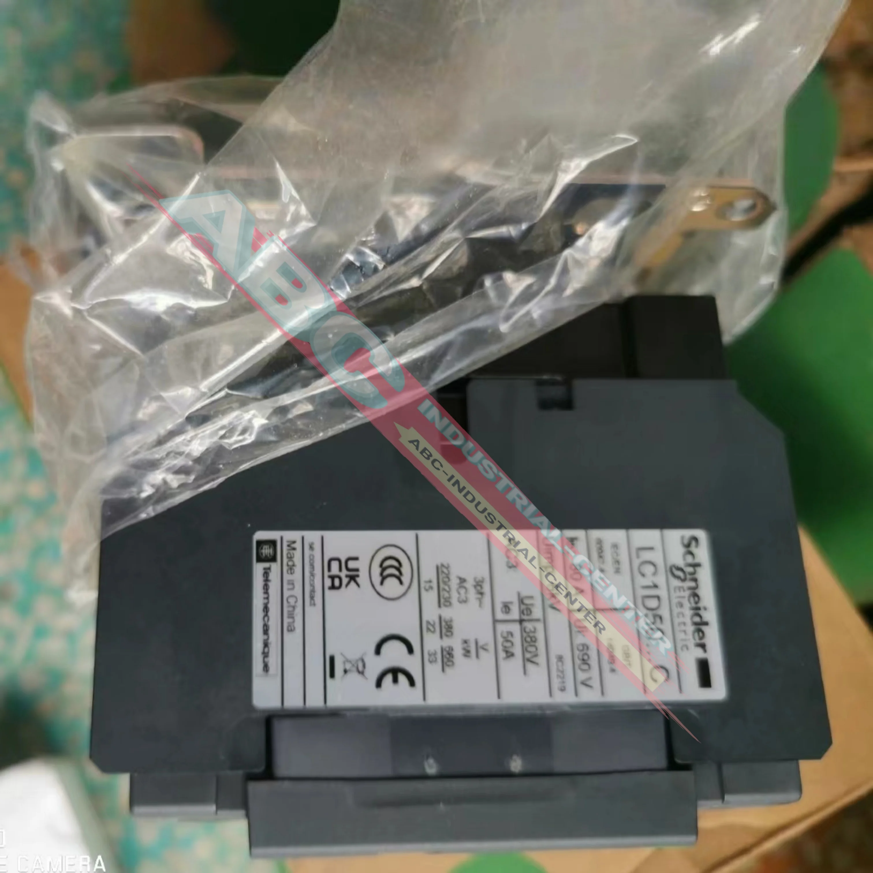 

Новый в коробке Контактор LC1D40M7C LC1D50M7C