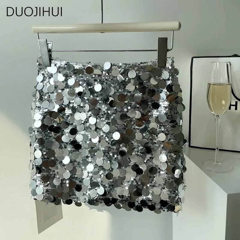 

DUOJIHUI Spring Silvery Chicly Sequin Female Mini Skirts New Sexy Fashion Solid Color Simple Classic Zipper Casual Women Skirts