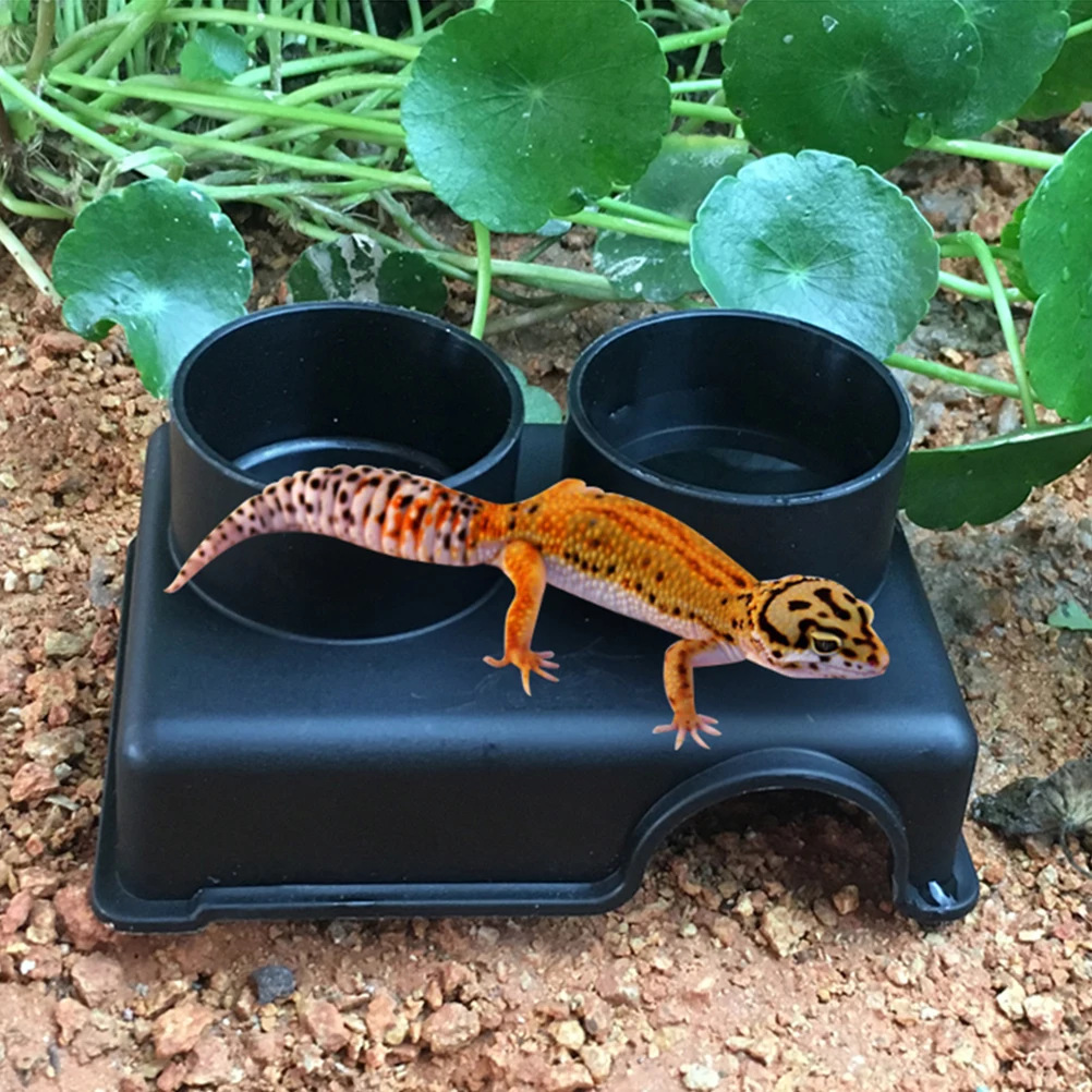 

Reptile Feeding Box Smooth Surface Upper Mouth Prevent Escape Split Food Bowl Water Basin Large Suction Cup Suitable Snake
