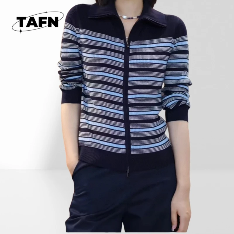 سترة كشمير أنيقة بتصميم عتيق 2025، دافئة وناعمة للاستخدام اليومي غير الرسمي، تصميم مستوحى من الطراز القديم لـ AI0352 غير الرسمي