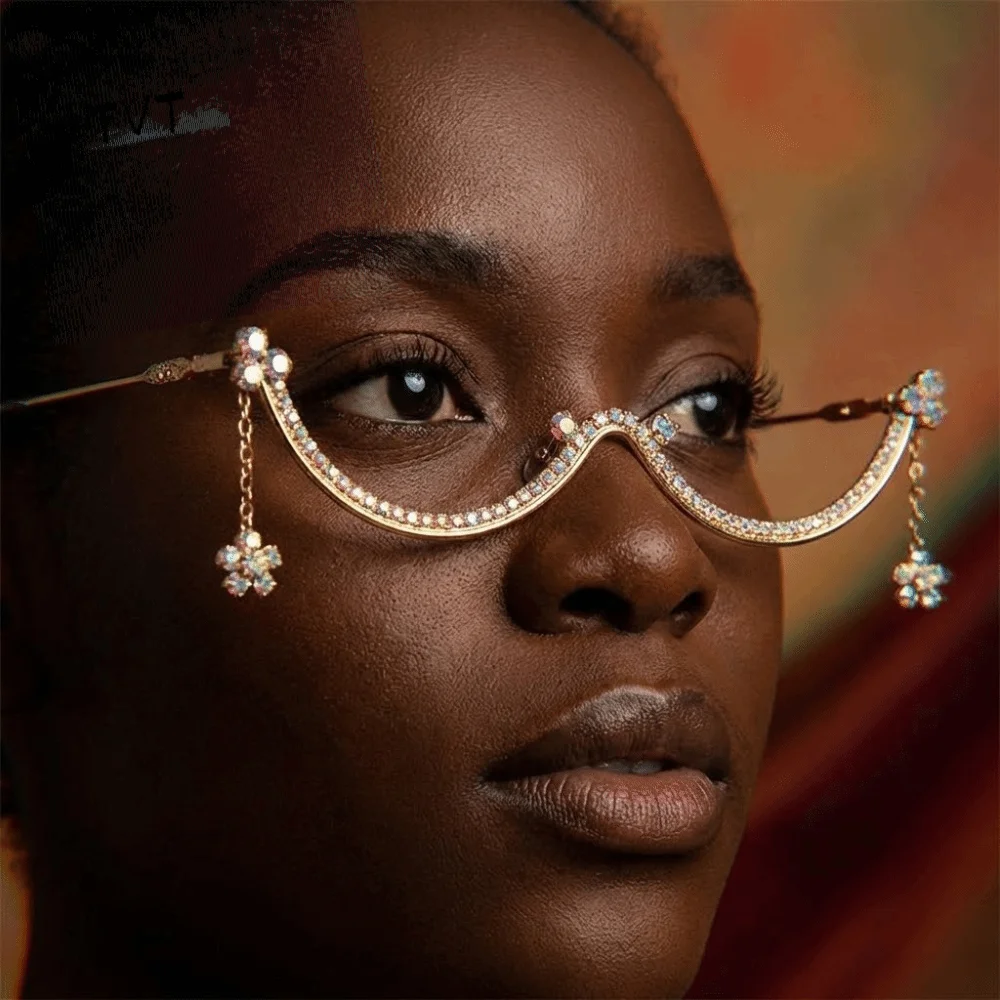

Sparkling Rhinestone Glasses Frames Light Luxury Metal Trendy Eyeglass Frame Exquisite Y2k Rhinestone Mask Jewelry Unisex