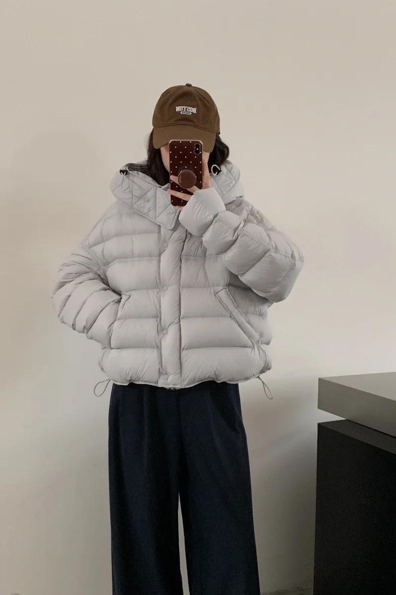 2026 Giacca a sbuffo di pisello spesso Piumino d'anatra bianco Bocciolo di fiore Con cappuccio Piumino di maiale a costine Parka Cappotto invernale corto da donna Nuovo coreano