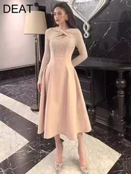 DEAT Elegant Dress Hollow Out Long Sleeve Rhinestone Decorate Kink Knot Waist Retraction Women's Dresses 2024 Autumn New 13DL755