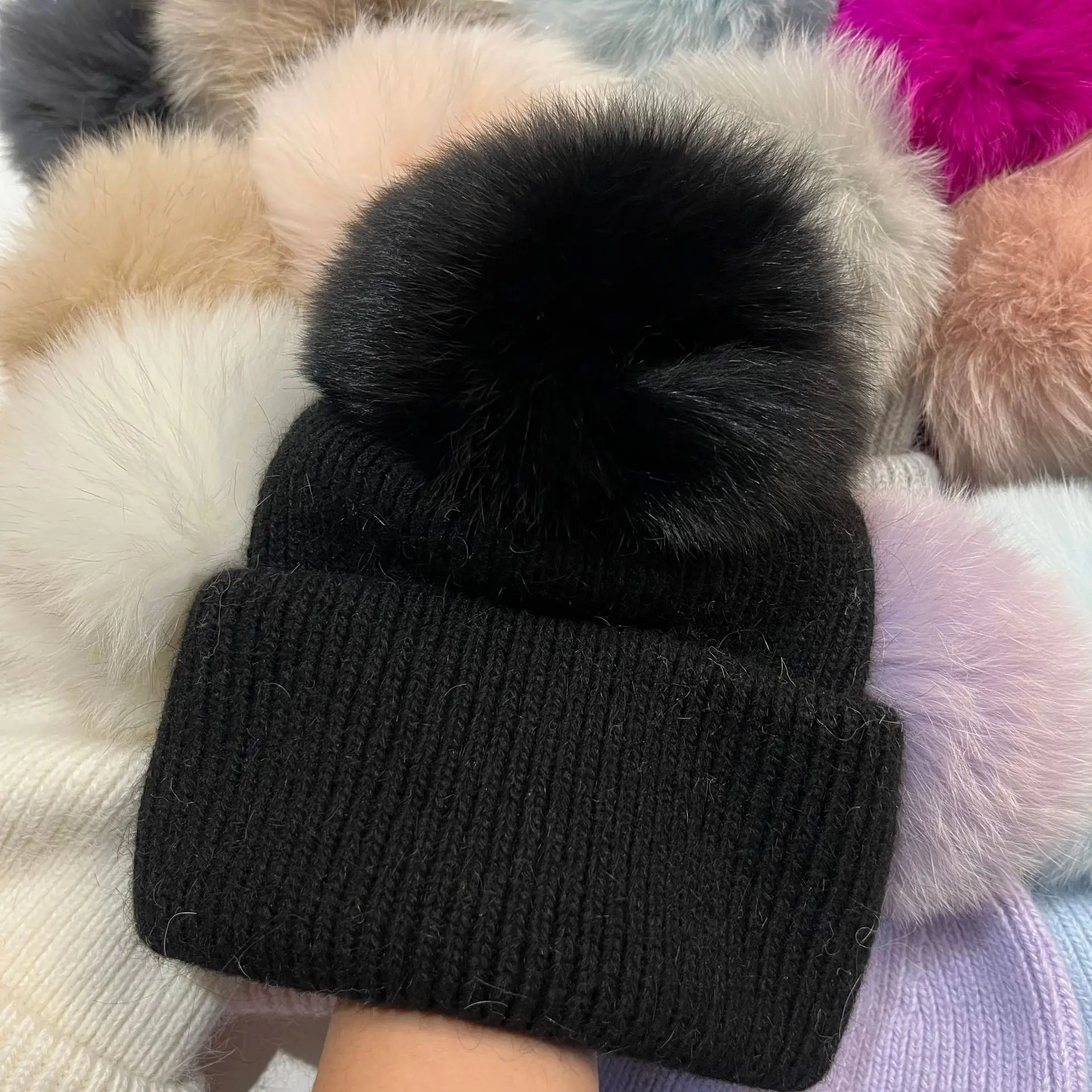 جديد الأنجورا الفراء الشتاء قبعة للنساء قبعة قبعة مع Pompom للخريف الطقس البارد الرياضة التزلج في الهواء الطلق عطلة التزلج
