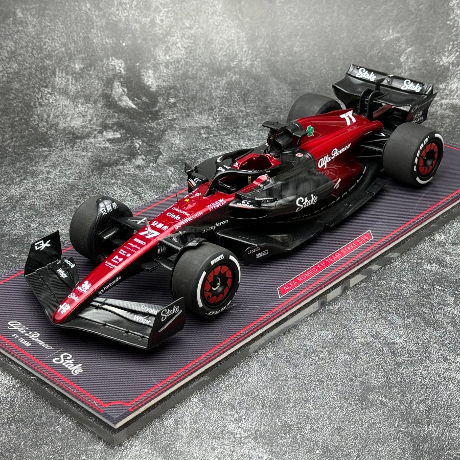 Kiloworks NZG  1/18 Alfa Romeo F1 C43 Zhou Guanyu 2023 F1 car model Alloy static display Festive gift collection with base cover